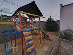 Image 15 - 875588