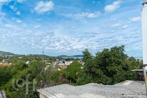 Image 12 - 875596