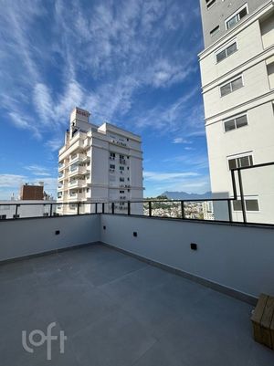 Image 13 - 875597