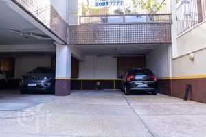 Image 34 - 875616