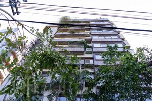 Image 39 - 875616