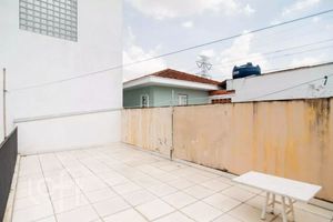 Image 29 - 875618