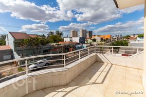 Image 22 - 875628