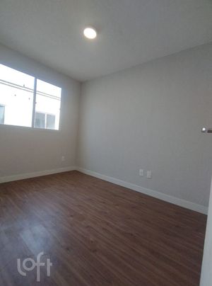 Image 7 - 875629