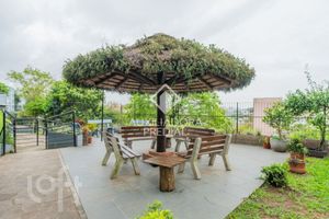 Image 30 - 875639