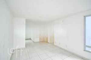 Image 39 - 875647