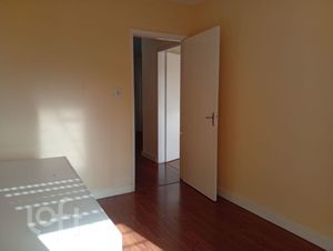 Image 2 - 875656
