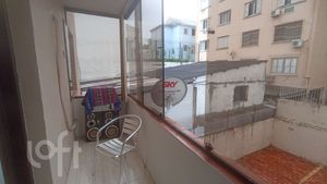 Image 4 - 875659