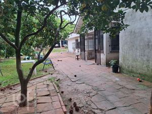 Image 6 - 875662