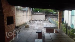 Image 6 - 875663