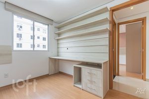 Image 7 - 875666