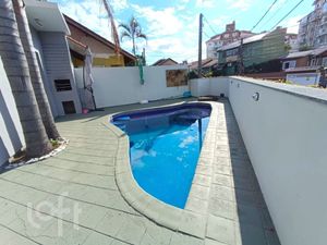 Image 35 - 875667
