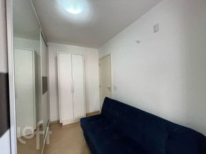 Image 9 - 875687