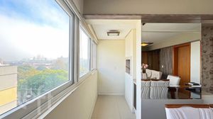Image 4 - 875692
