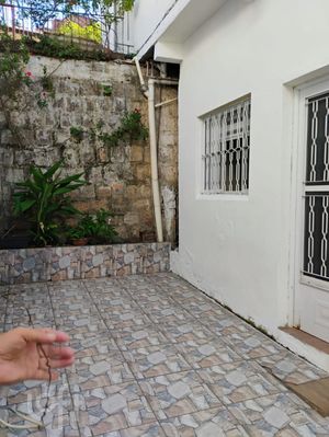 Image 6 - 875693