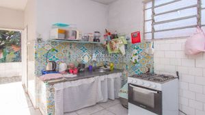 Image 29 - 875693