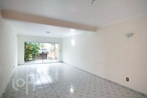 Image 35 - 875694