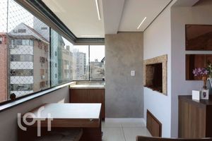 Image 3 - 875697