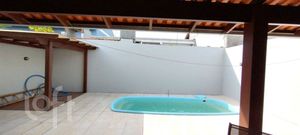 Image 16 - 875698