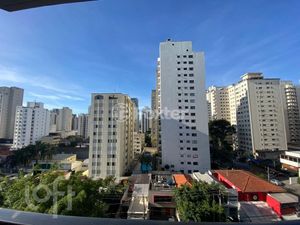 Image 5 - 875711