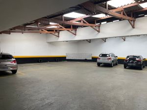 Image 15 - 875718