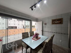 Image 12 - 875722