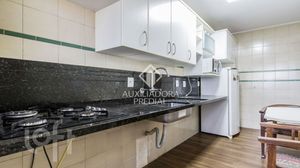 Image 4 - 875726