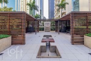 Image 60 - 875727