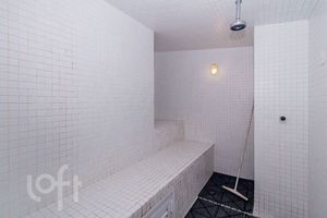 Image 52 - 875727