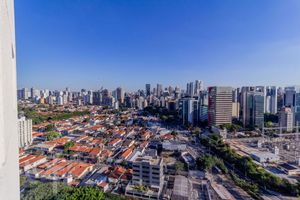 Image 23 - 875727