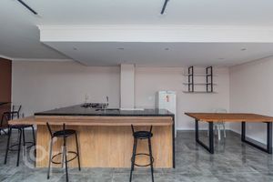Image 41 - 875733