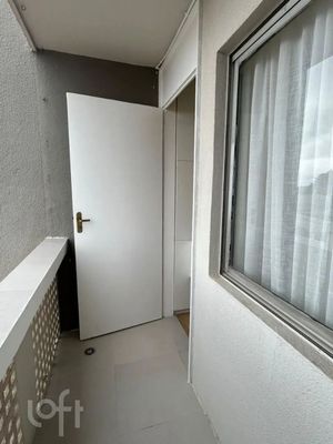 Image 6 - 875733