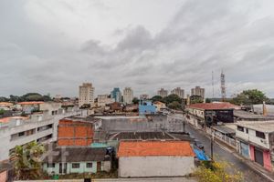 Image 6 - 875733