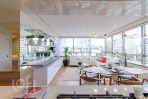 Image 3 - 875734
