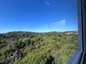 Image 8 - 875738