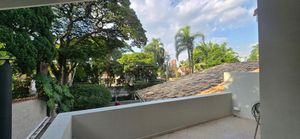 Image 15 - 875808