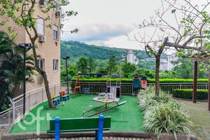 Image 30 - 875827