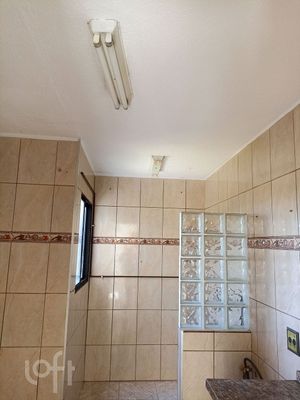 Image 1 - 875828