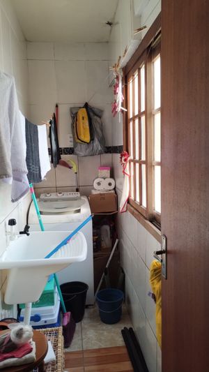 Image 3 - 875831