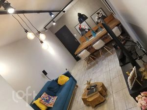 Image 1 - 875836
