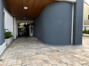 Image 24 - 875855