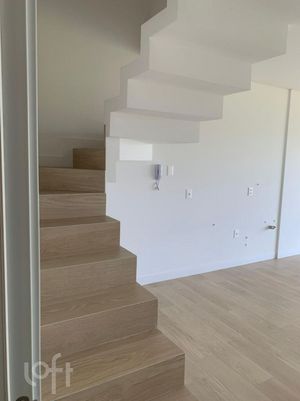 Image 4 - 875863