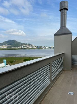Image 1 - 875863