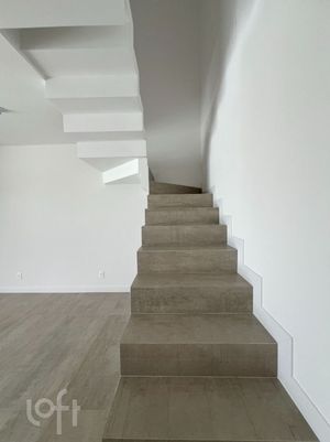 Image 18 - 875863