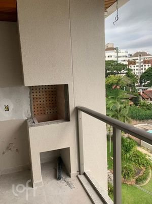 Image 13 - 875863