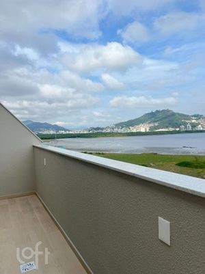 Image 21 - 875863