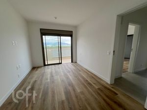 Image 10 - 875863