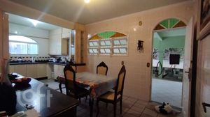 Image 7 - 875876