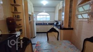 Image 11 - 875876