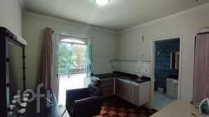 Image 13 - 875876